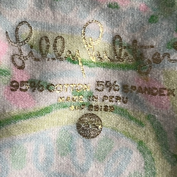 Lilly Pulitzer Women’s XS Seashell Vneck Michele Coconut Grove Floral Bright Top - Picture 6 of 8